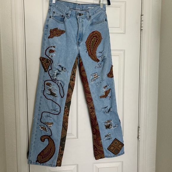 Embroidered Distressed Jeans with Paisley Design